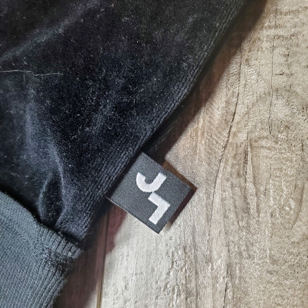 NWT JoyLab Black Velour Cropped Relaxed Fit Sweatshirt Women's Size XL - Picture 6 of 16